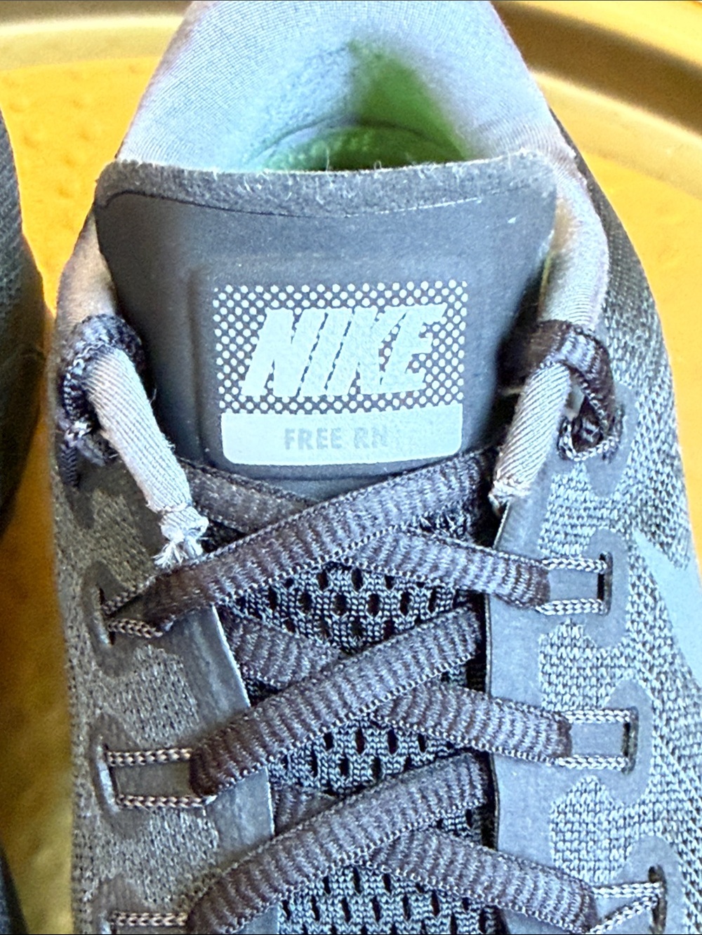 Nike Free RN Sneaker - Picture 10 of 11